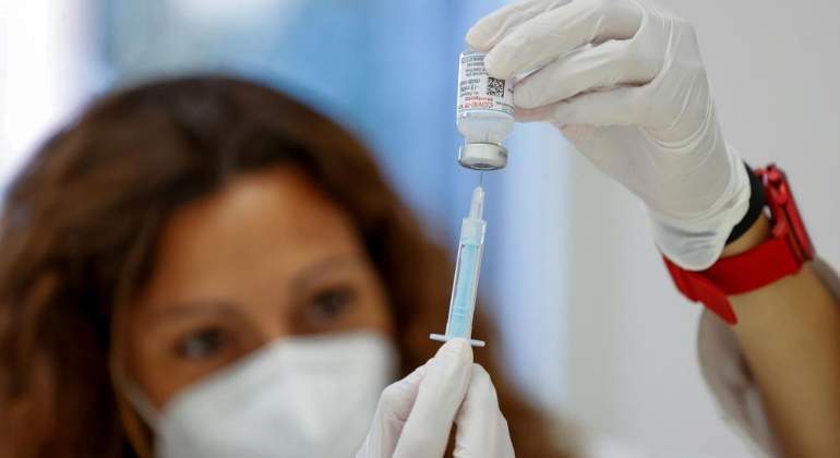 New Serious Side Effect Of AstraZeneca Vaccine Confirmed