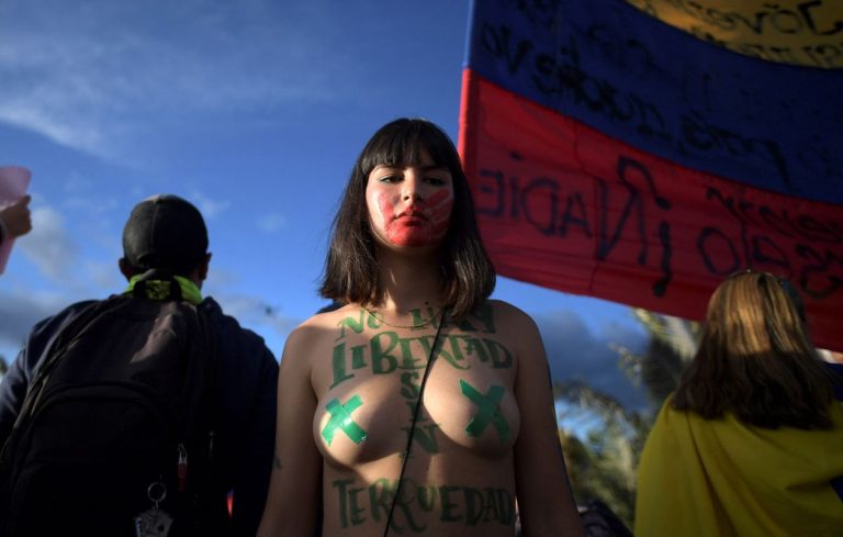 Women In Colombia Undress To The Police To Report Sexual Violence