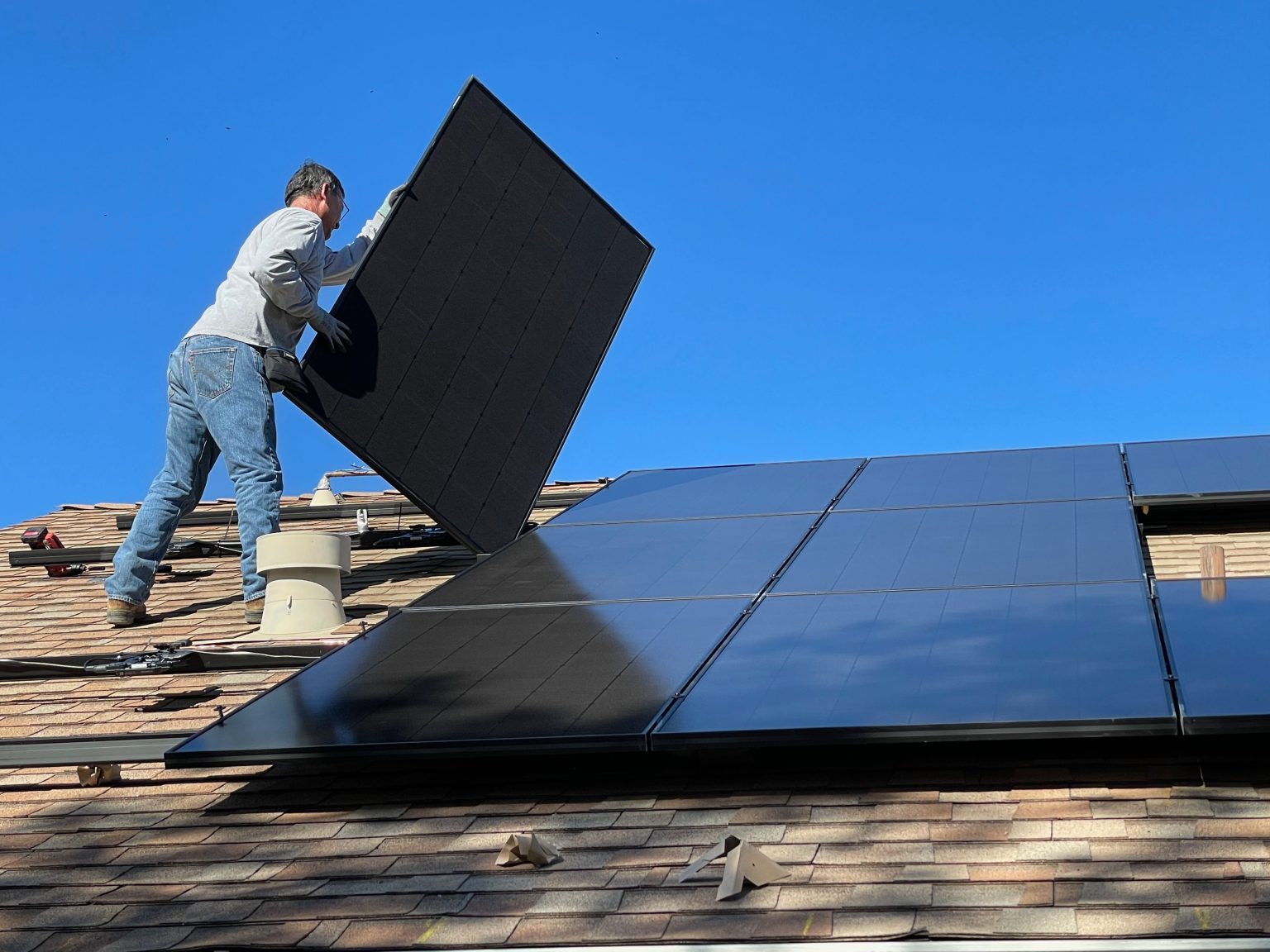 How, Why, and When You Should Clean Your Solar Panels