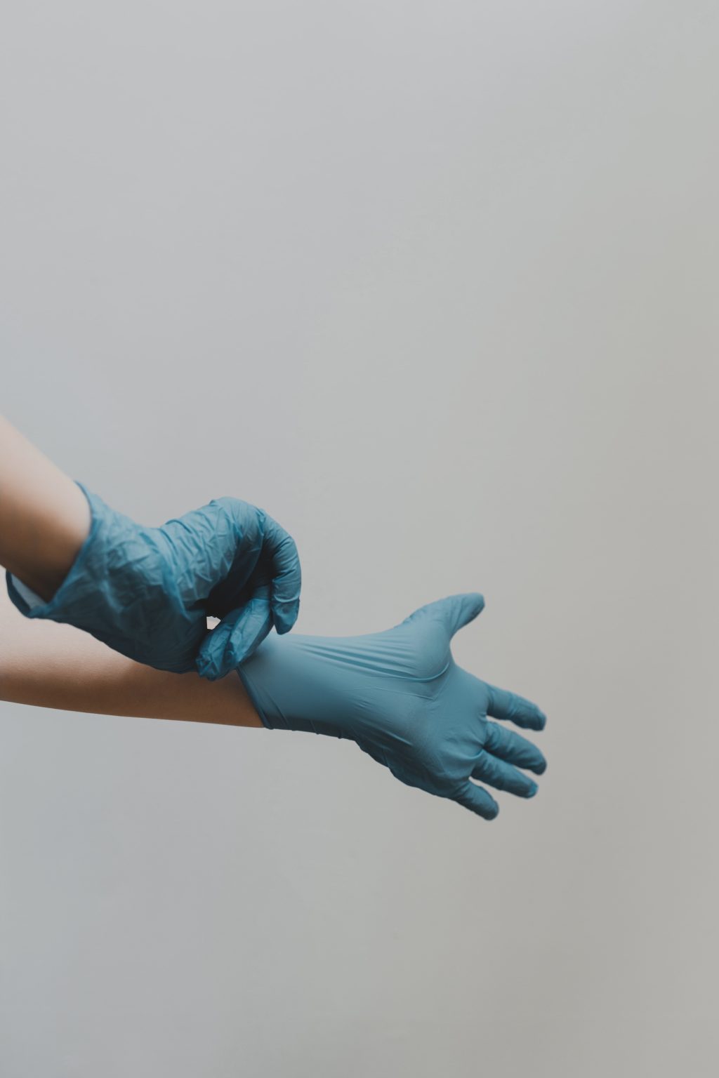Benefits of Buying Latex Coated Work Gloves