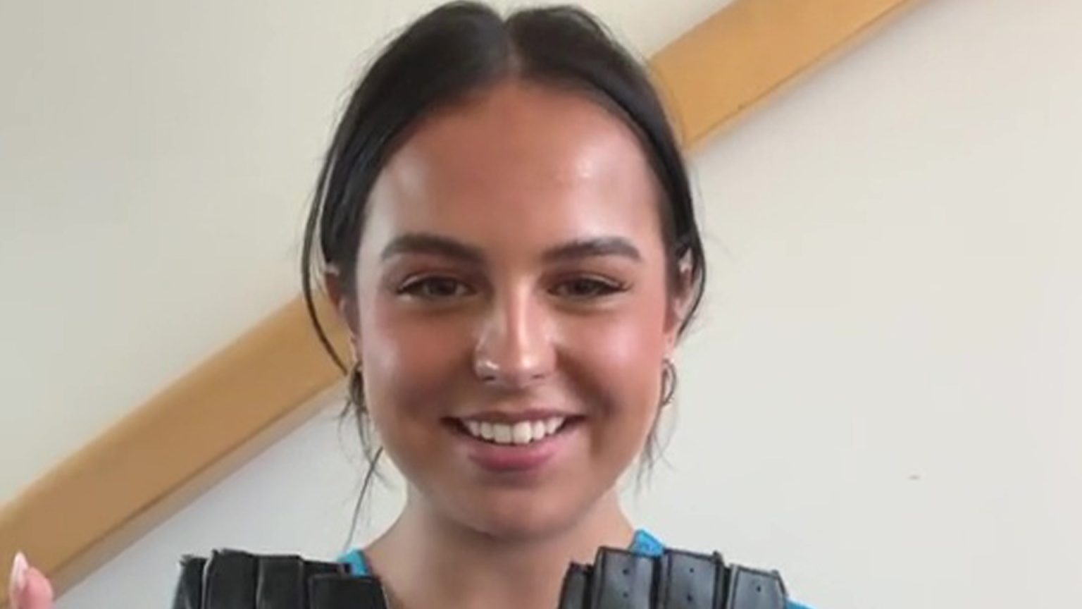 I am a dimension XS and ordered my Halloween costume from Shein – the gown was an ideal trick for one far more costly I'm a size XS and ordered my Halloween costume from Shein - the dress was a perfect trick for one way more expensive