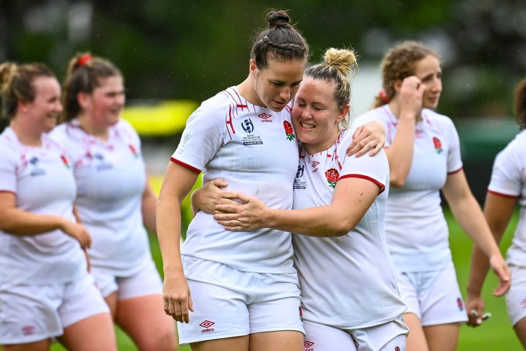 England qualified for the quarter-finals over Australia to reach the quarter-finals of the Rugby World Cup