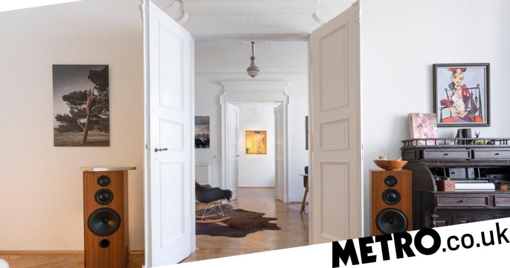 Energy bills: Should you keep doors open or closed when heating is on?