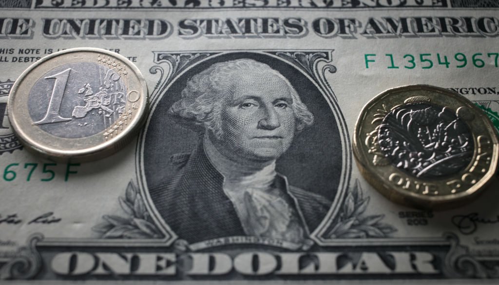 Euro to maintain parity with the US dollar for a while Euro on course to stay below US dollar parity for some time