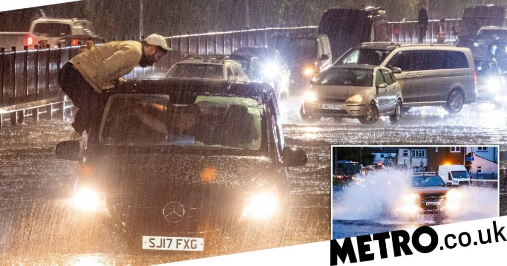 London floods after Storm Claudio brings downpours London floods: Alerts in place after Storm Claudio brings downpours