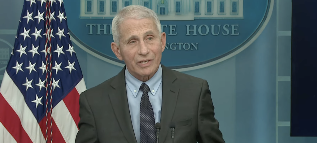 Chaos in last Fauci press convention as yelling reporter drowns out questions Chaos in final Fauci press conference as yelling reporter drowns out questions