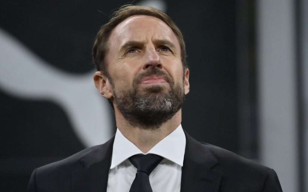 What time is it that the England World Cup squad will be announced? What time is the England World Cup squad announcement?
