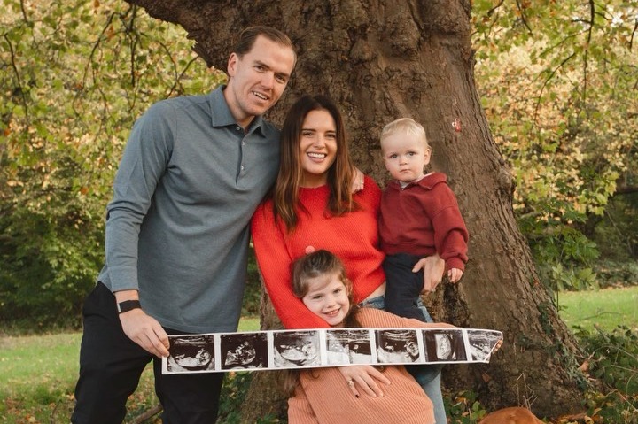 Made In Chelsea’s Binky Felstead reveals she is expecting baby number three Made In Chelsea’s Binky Felstead reveals she is expecting baby number three