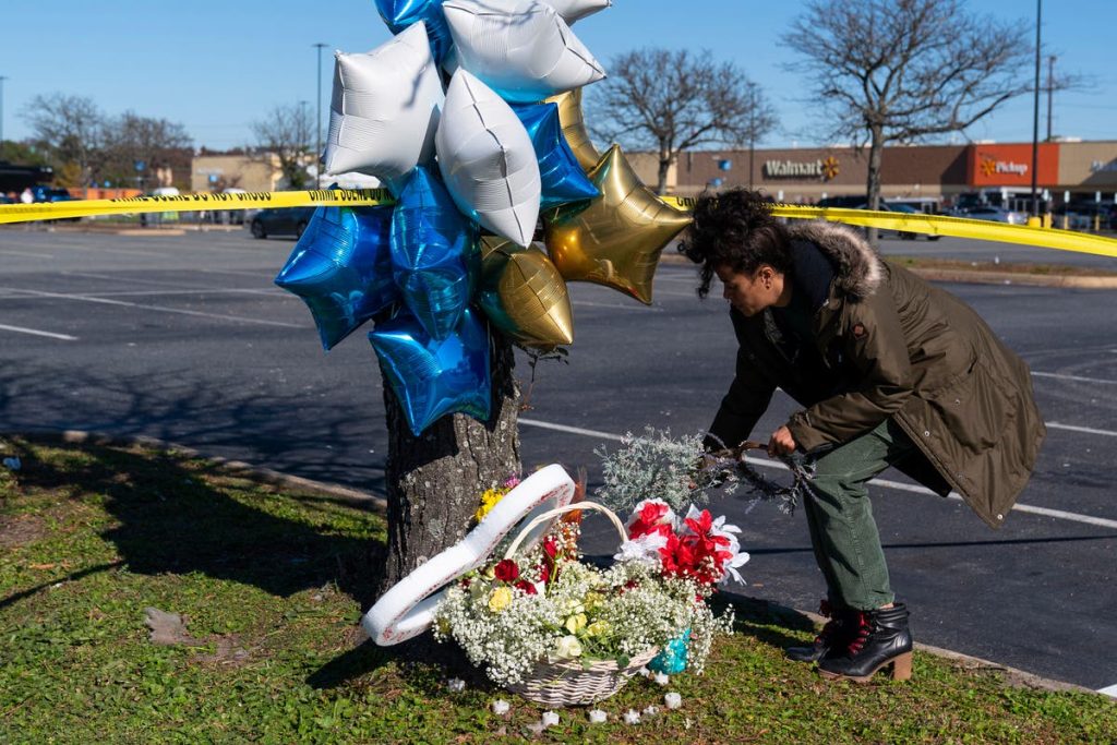 Chesapeake Police launch names of Walmart capturing victims Chesapeake Police release names of Walmart shooting victims
