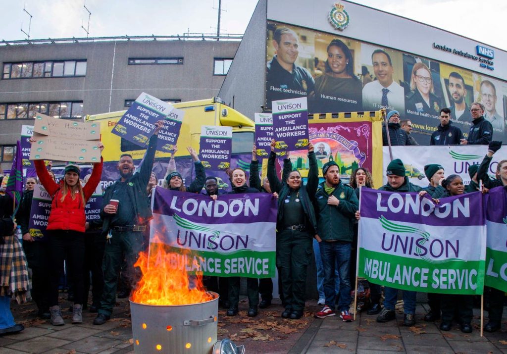 UK Strikes Latest: National highways workers take industrial action UK Strikes latest: National highways workers to stage industrial action