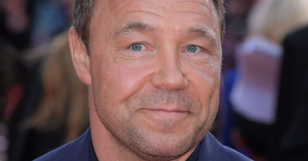 Stephen Graham Reveals His Mum’s Death Days Before He Received an OBE Stephen Graham Reveals Mum Died Just Days Before He's Awarded OBE