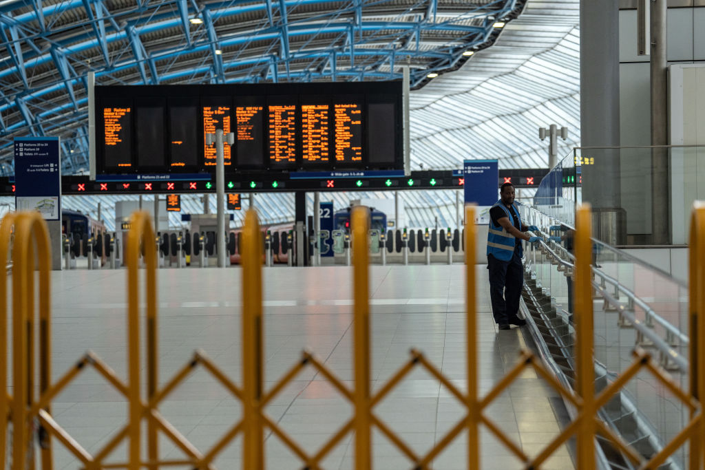 TSSA announces that more railway employees will be walking out of work ahead of Christmas TSSA announces more railway staff will walk out ahead of Christmas