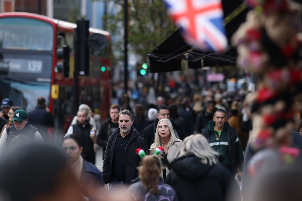 After Christmas shopping boost, FTSE 100 sees a rise in mining and retail stocks Mining and retail stocks push FTSE 100 into the green after Christmas shopping boost