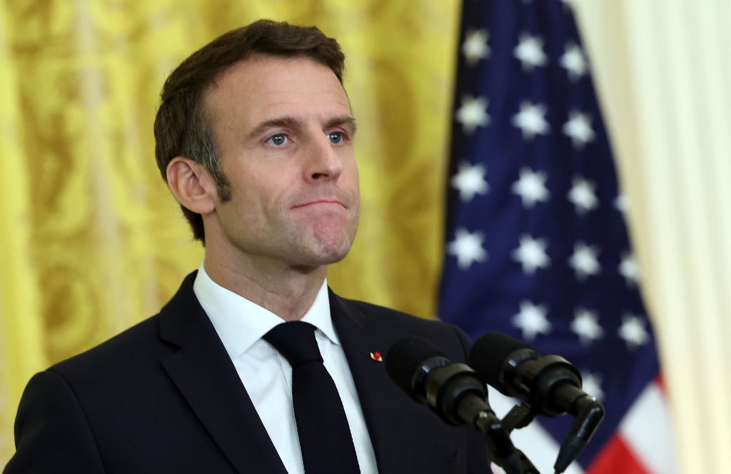 EU officials raise concerns about Twitter Macron takes aim at Twitter under Musk