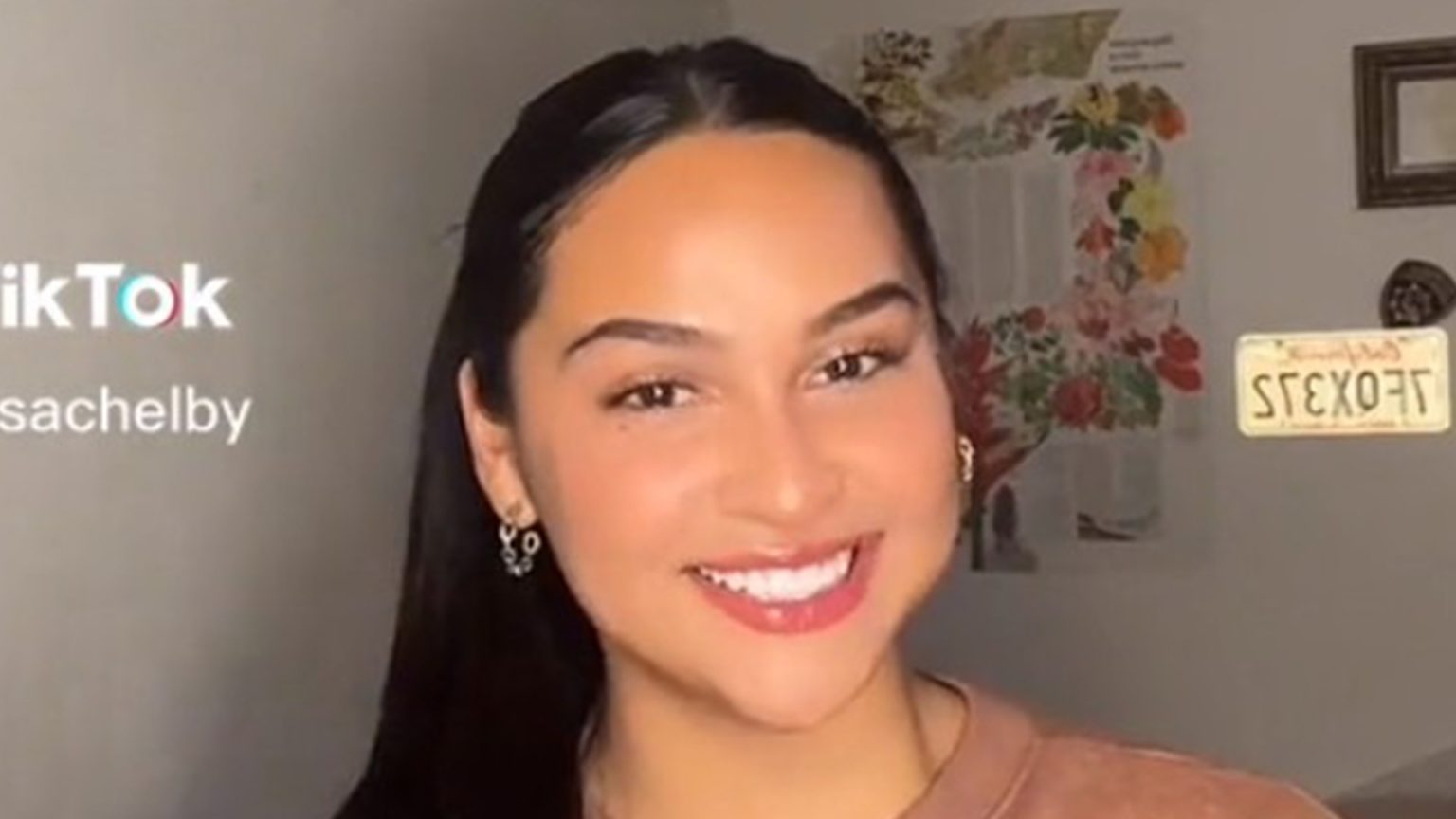 I’m a midsize woman. I did a haul with Kim Kardashian’s Skims. The bras felt like heaven. I'm midsize - I did a haul from Kim Kardashian's Skims and the bras feel like heaven