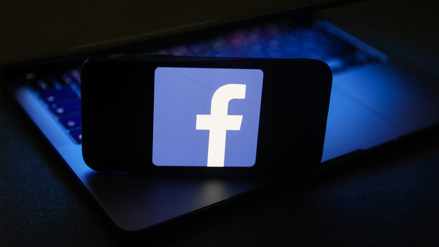 Fb ‘down’ in thriller outage as customers wrestle to login on web site Facebook 'down' in mystery outage as users struggle to login on website