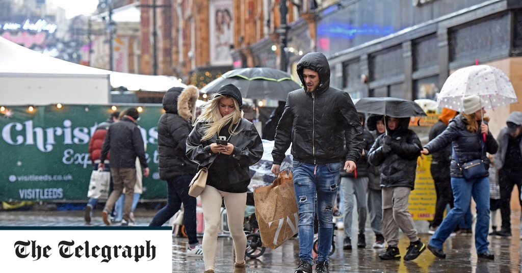 Britain prepares for New Year’s Eve chaos Britain braced for New Year's Eve washout