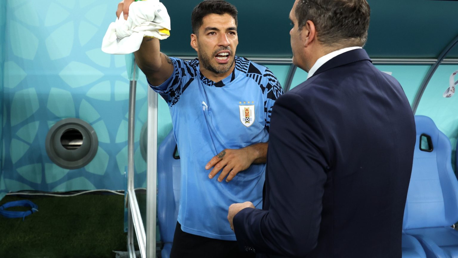 Luis Suarez criticizes Fifa for “blocking him seeing his children” after Uruguay was knocked out the World Cup Luis Suarez slams Fifa for 'blocking him from seeing his children' after Uruguay were knocked out of World Cup