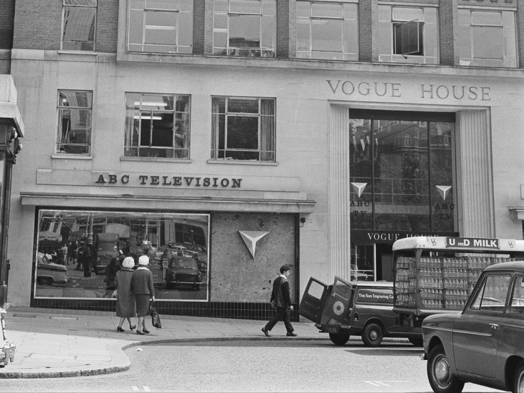 Condé Nast, publisher of Vogue and GQ, to move out of historic Vogue House offices in London Condé Nast, publisher of Vogue and GQ, to move out of historic Vogue House offices in London