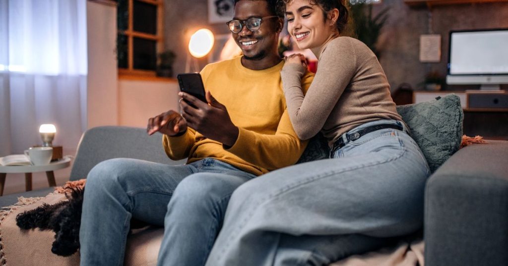 Moving in with a Partner? Here are some things to discuss before you move in with a partner. Moving In With A Partner? Here's What To Discuss Before You Do