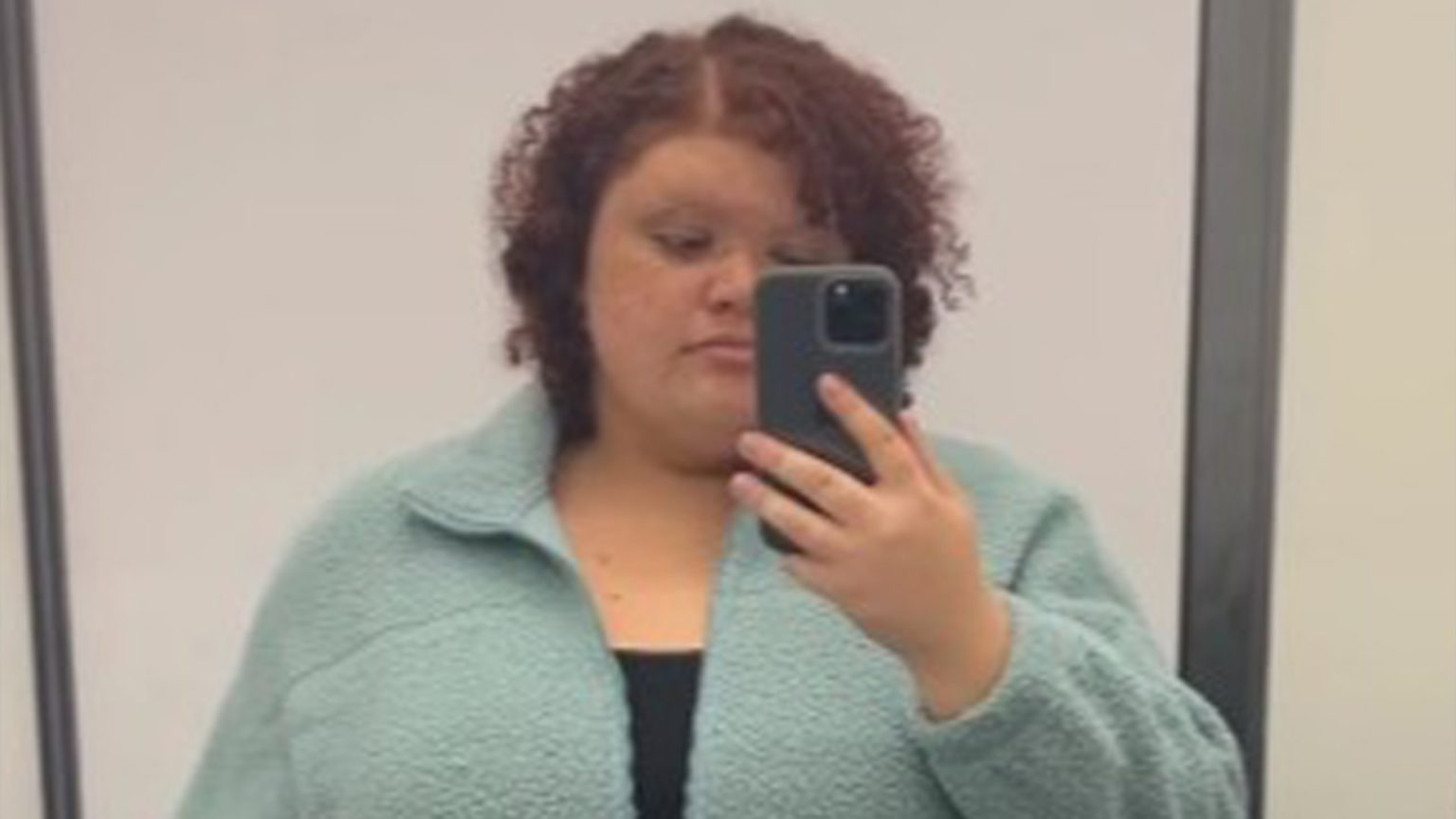 I’m plus-size – I went shopping at Old Navy and found the best basics for under $10 I’m plus-size - I went shopping at Old Navy and found the best basics for under $10