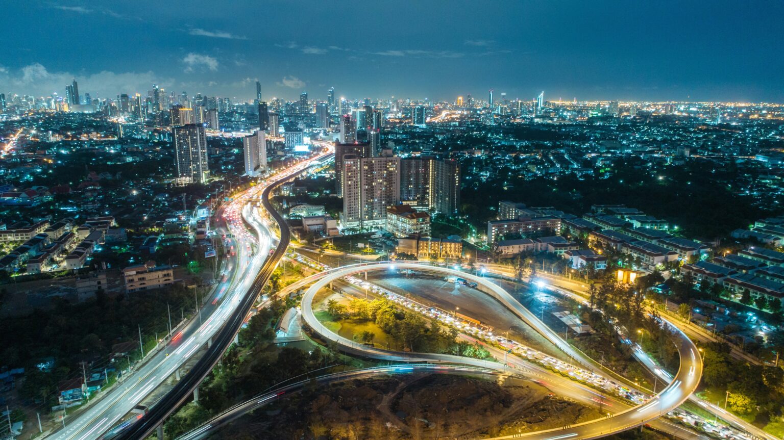 How Scott Dylan Envisions Manchester as a Hub for Smart Cities Startups: Future Prospects and Opportunities